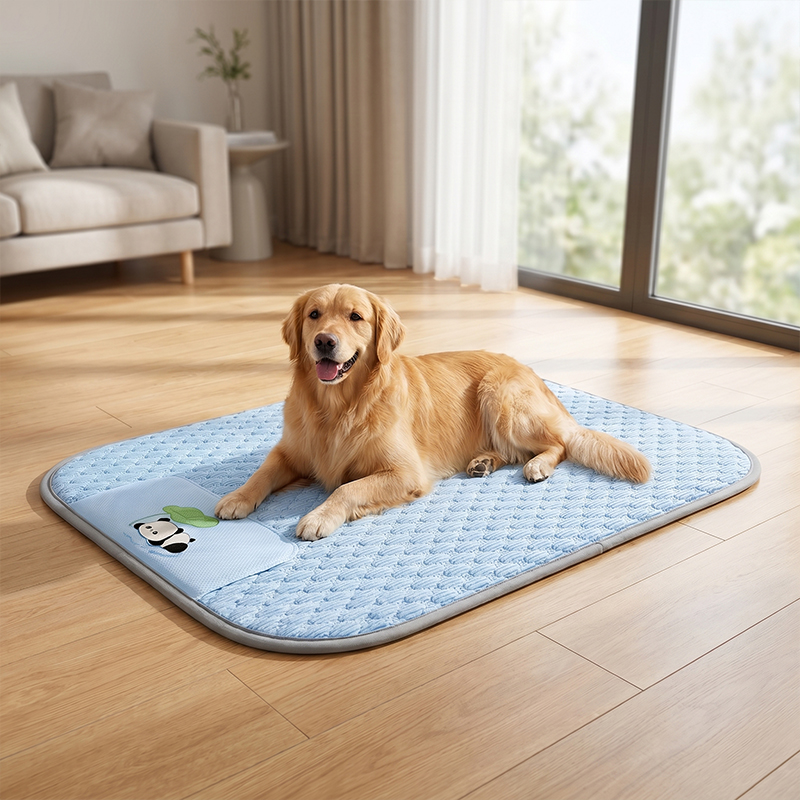 Dog Cooling Mat - Sommerliche Superkühl-Hundematte aus Eisseidenfaser, atmungsaktive, wärmeableitende